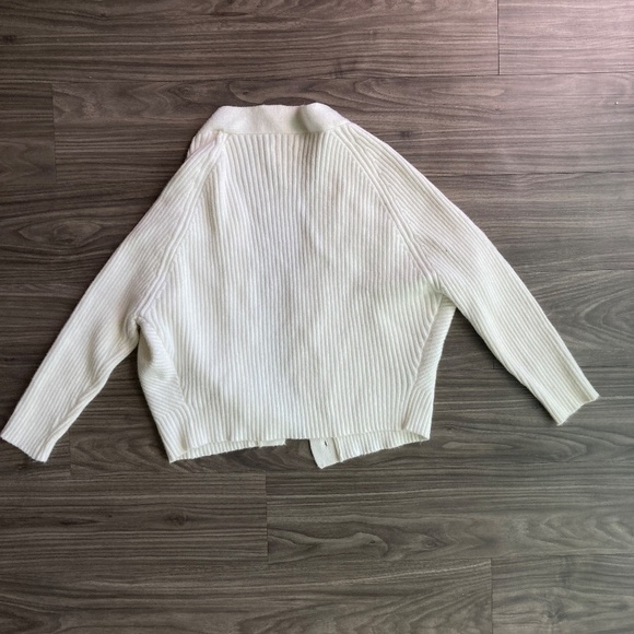 NWOT DRA Keiko Button Down Textured Ribbed Knit Cardigan in White - Picture 5 of 5